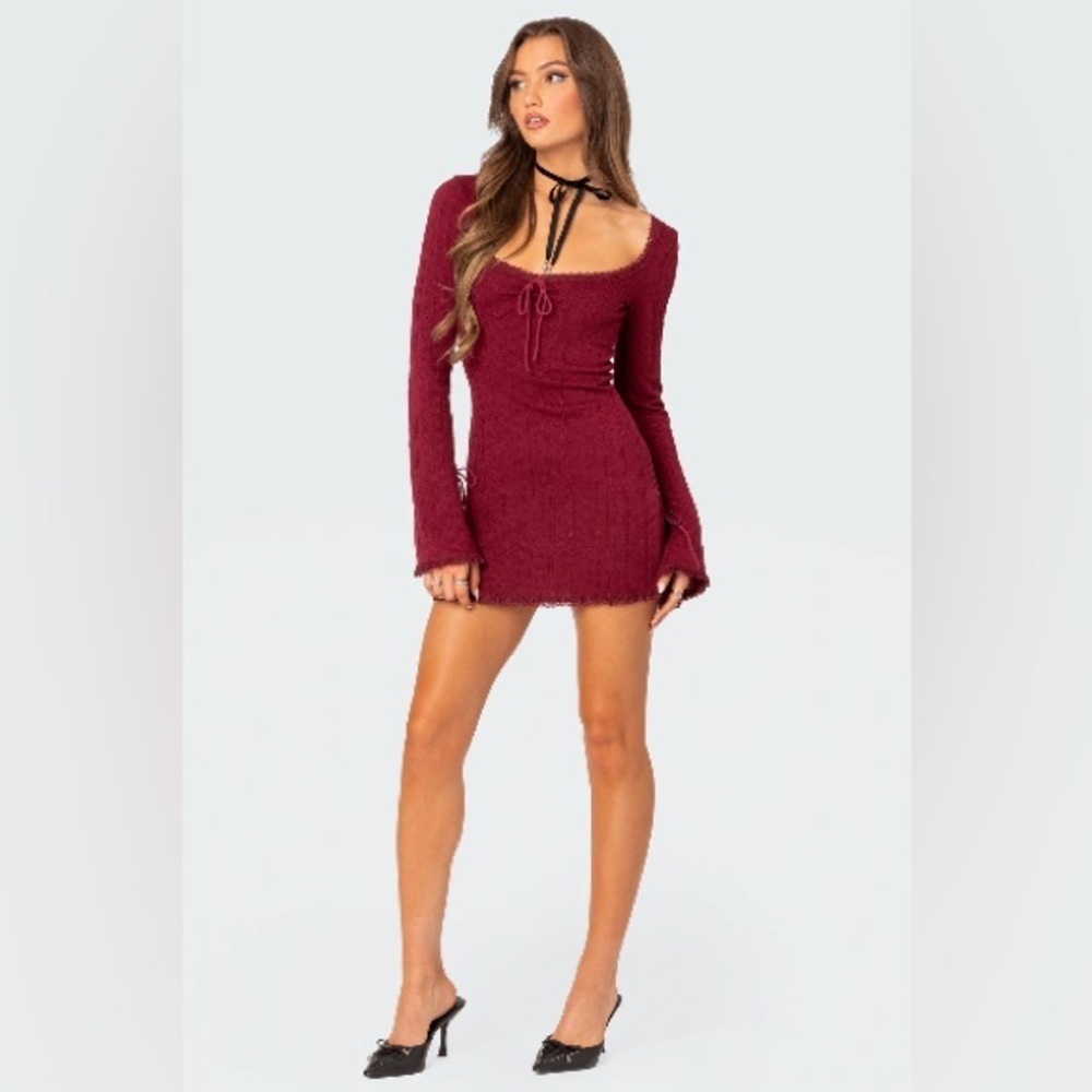 Edikted Elegant Red Long-Sleeve Dress - Picture 5 of 12